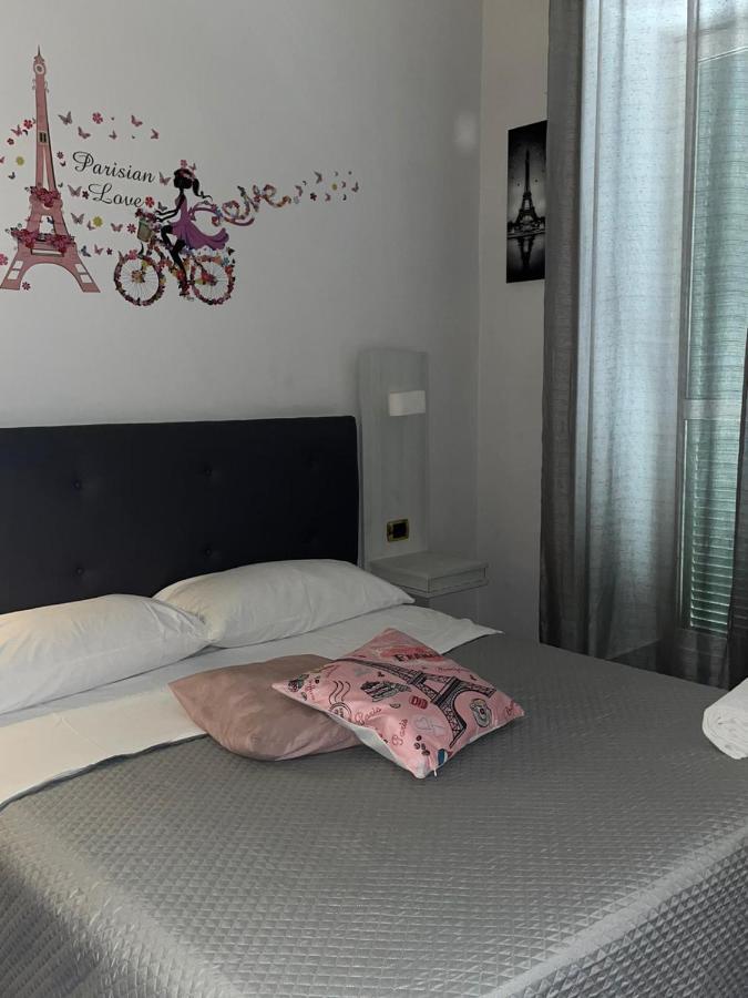 Hotel Poerio Neapol Zewnętrze zdjęcie