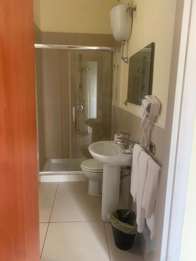 Hotel Poerio Neapol Zewnętrze zdjęcie