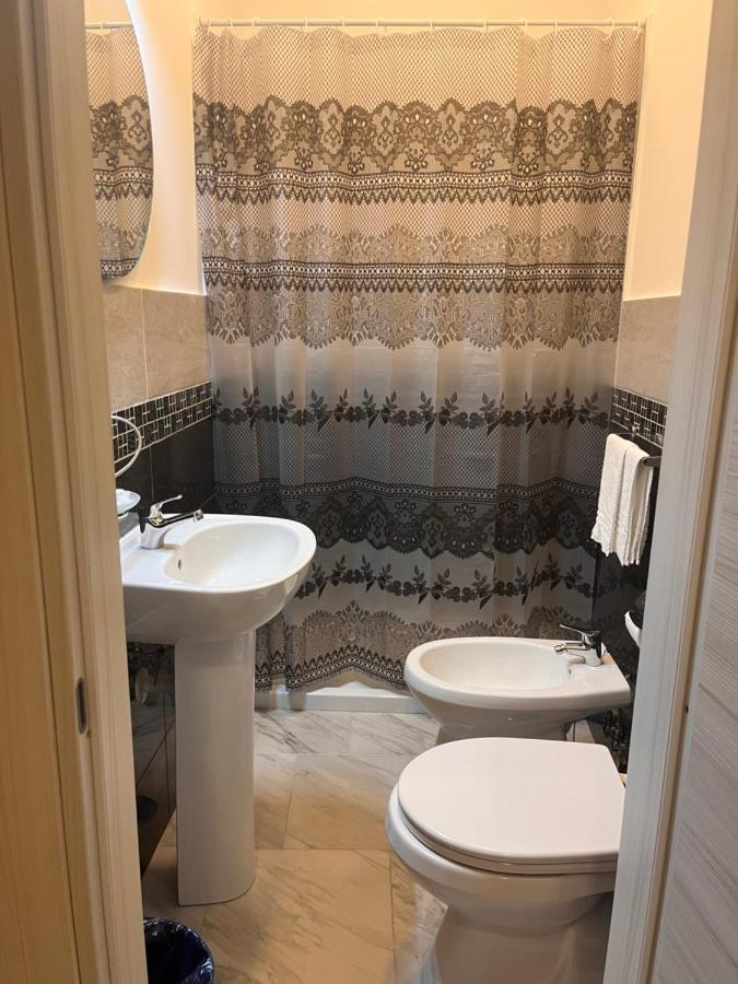 Hotel Poerio Neapol Zewnętrze zdjęcie