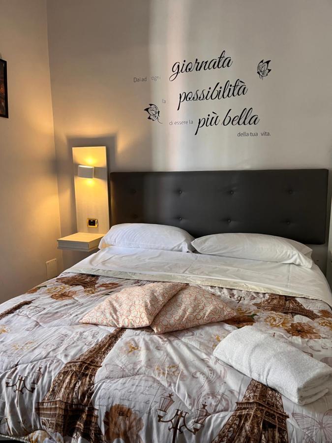 Hotel Poerio Neapol Zewnętrze zdjęcie